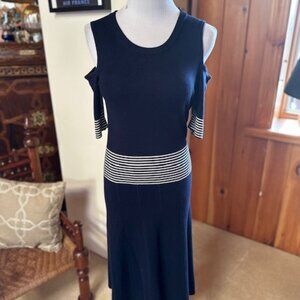 TOMMY HILFIGER Navy and White Short Sleeves Cold Shoulder Nautical Dress – M